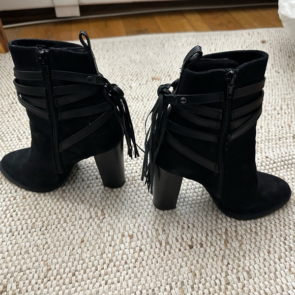 Steve Madden Gaybel Bootie - Picture 2 of 7